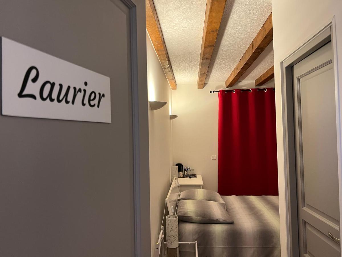 La Halte Gourmande Hotel Vachères Buitenkant foto